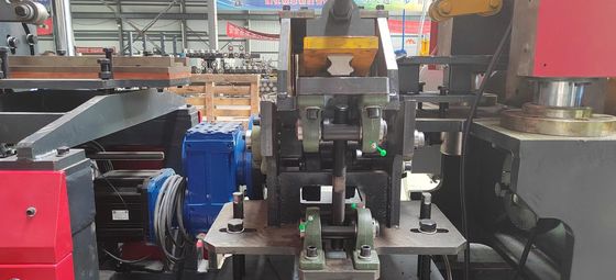 Right Angle Turs, produksi lempeng lantai prefabrikasi,
