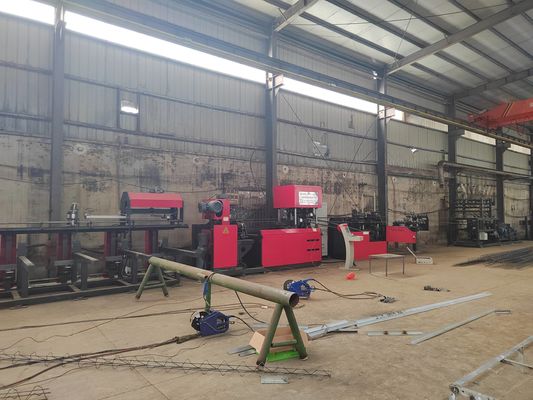 kedalaman truss 70-270mm Square Tube Pengelasan Machinea Otomatis Mudah beroperasi
