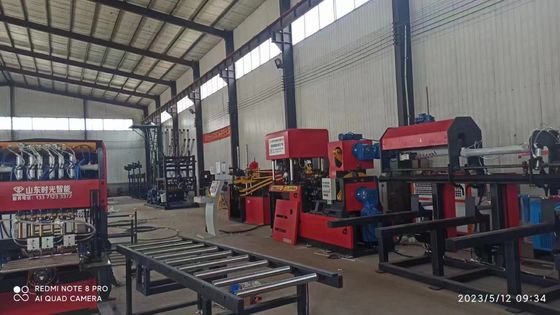7.5kw Memperkuat Mesin Las Mesh 47000 * 3000 * 3500mm Ukuran
